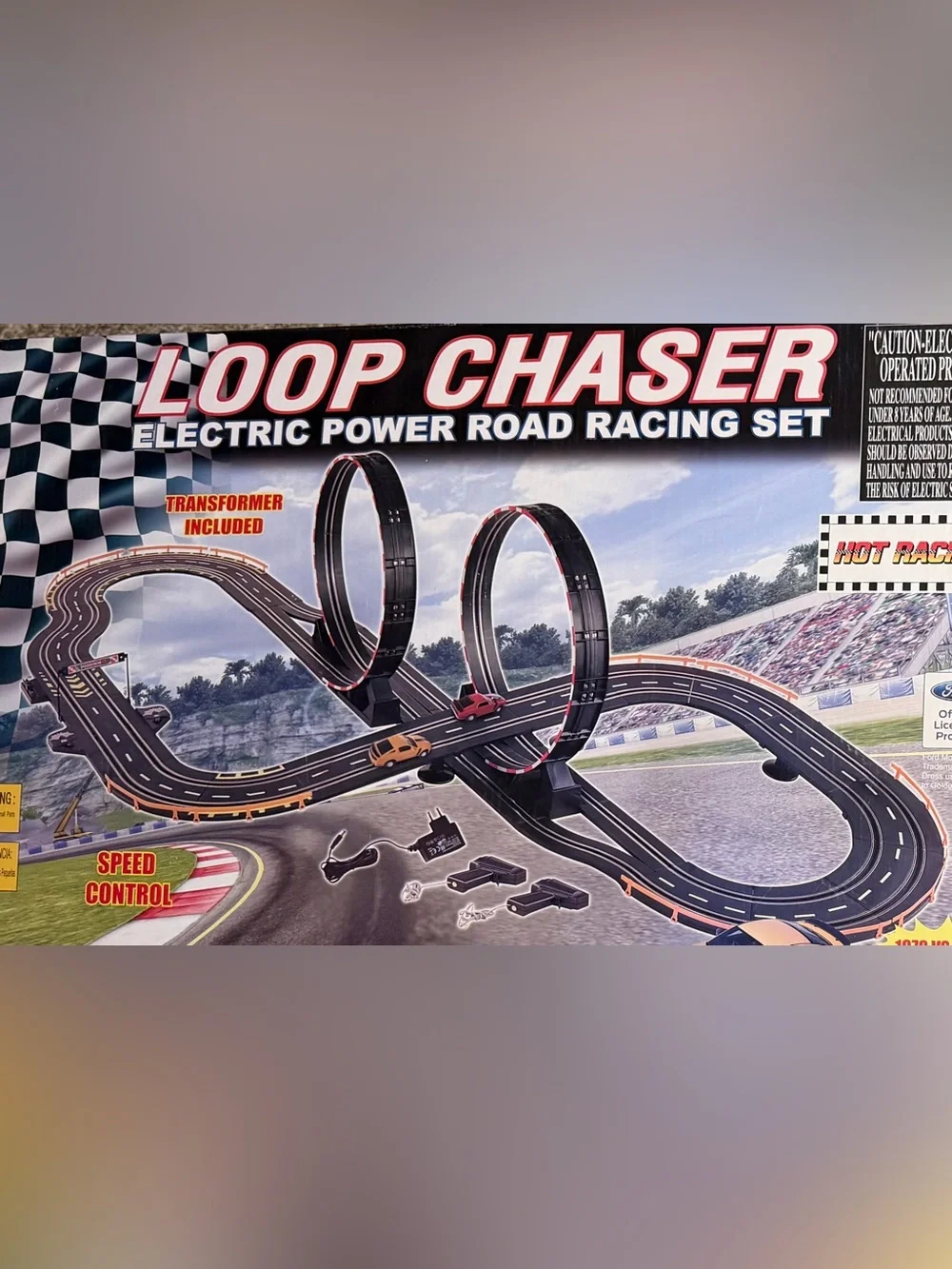 Loop Chaser Electric Power Road Racing Hot Racing Set-BRAND NEW!
